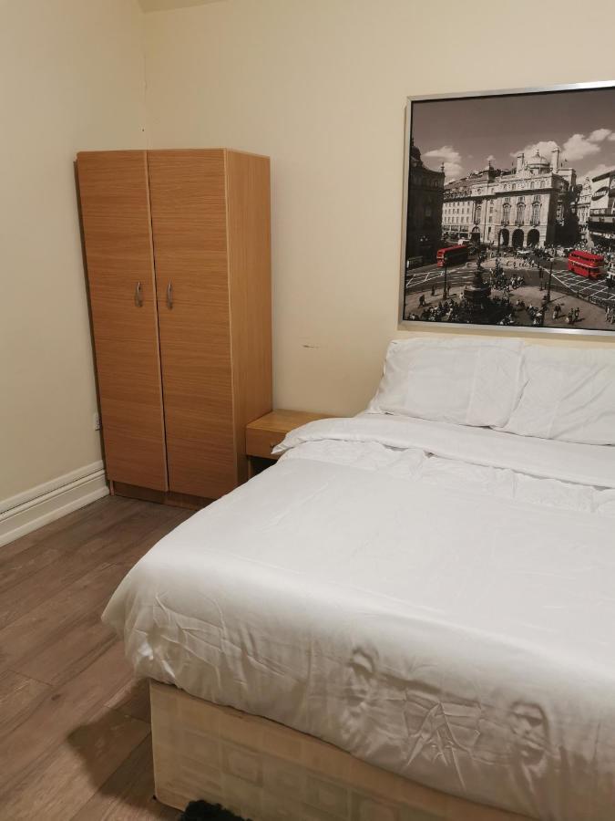 Glory House Otel Ilford Dış mekan fotoğraf